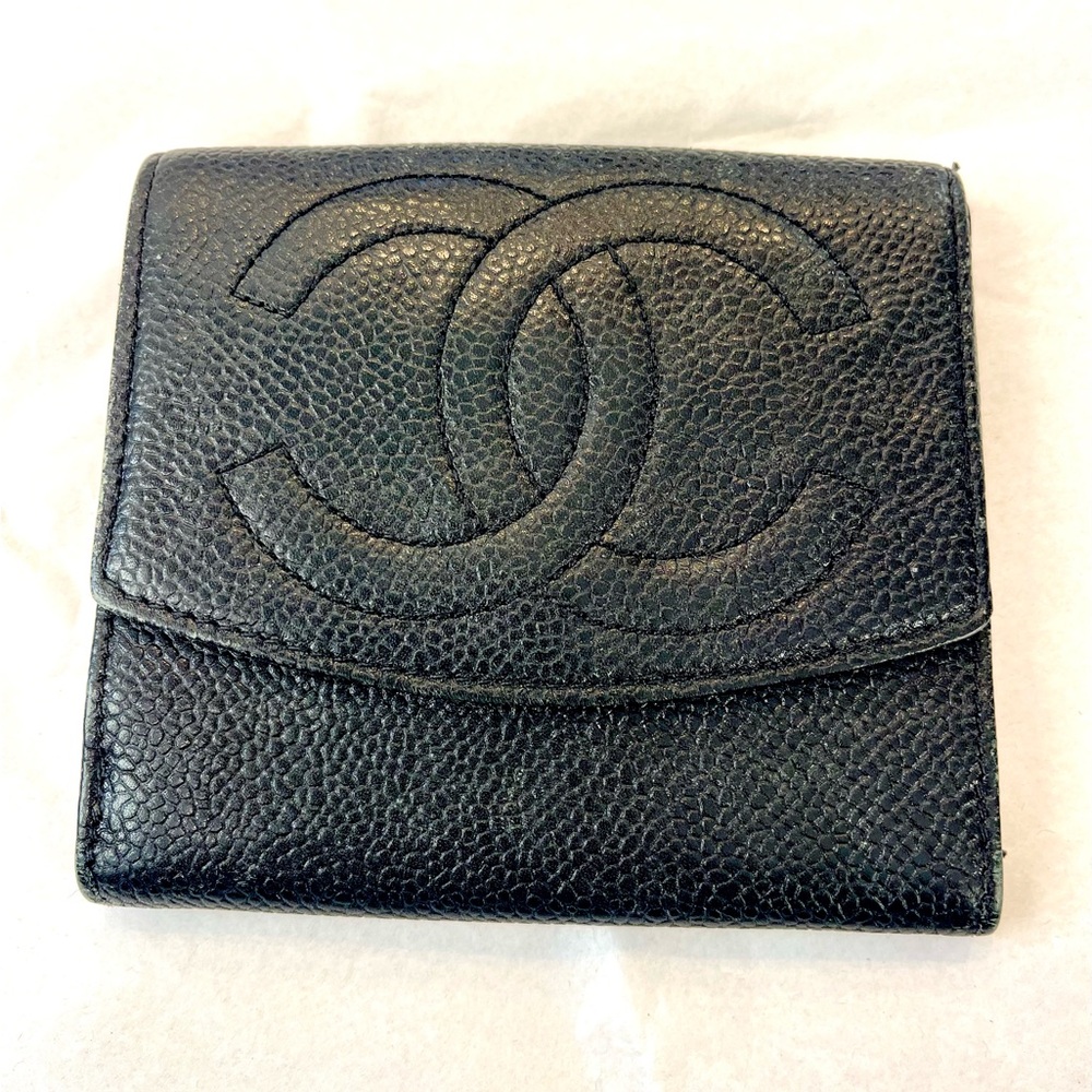 CHANEL Caviar Timeless CC bi-fold wallet